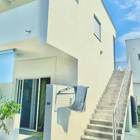 Apartments Mia Patria Ulcinj Exterior photo